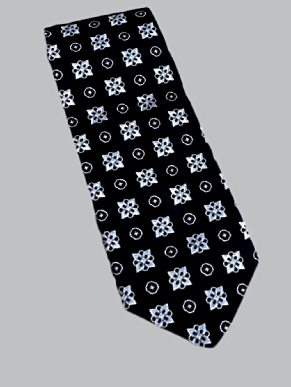 Royal Classic for Tom James Silk Geometric Tie Black Silver Tall  64”X 4”